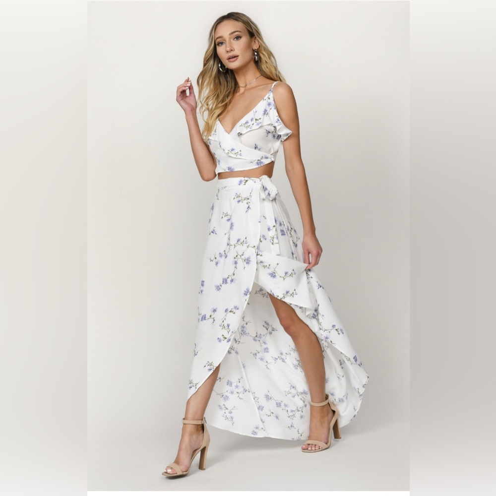 🆕 White Elsa Floral Maxi Wrap Skirt